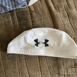 Under armor skull cap